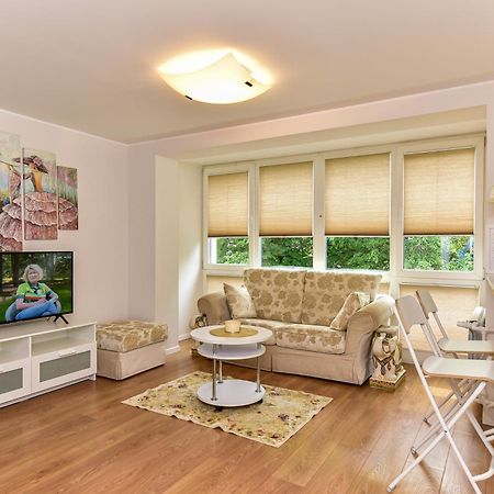 Stilingi Apartamentai Su Virtuve Traku Miesto Centre トラカイ エクステリア 写真