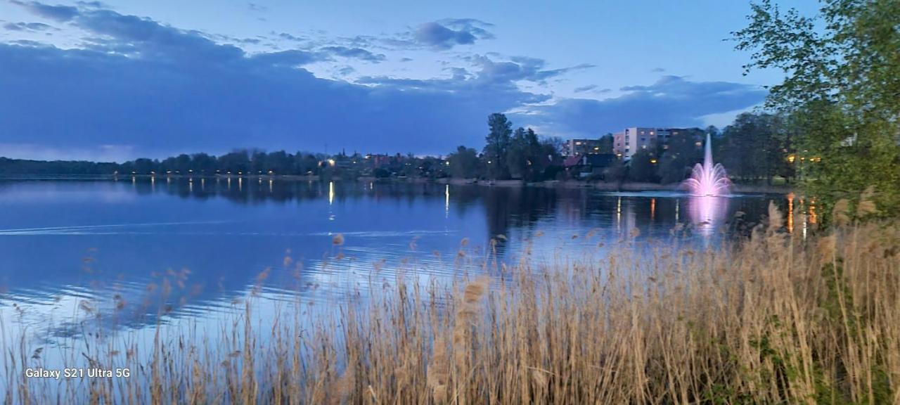 Stilingi Apartamentai Su Virtuve Traku Miesto Centre トラカイ エクステリア 写真